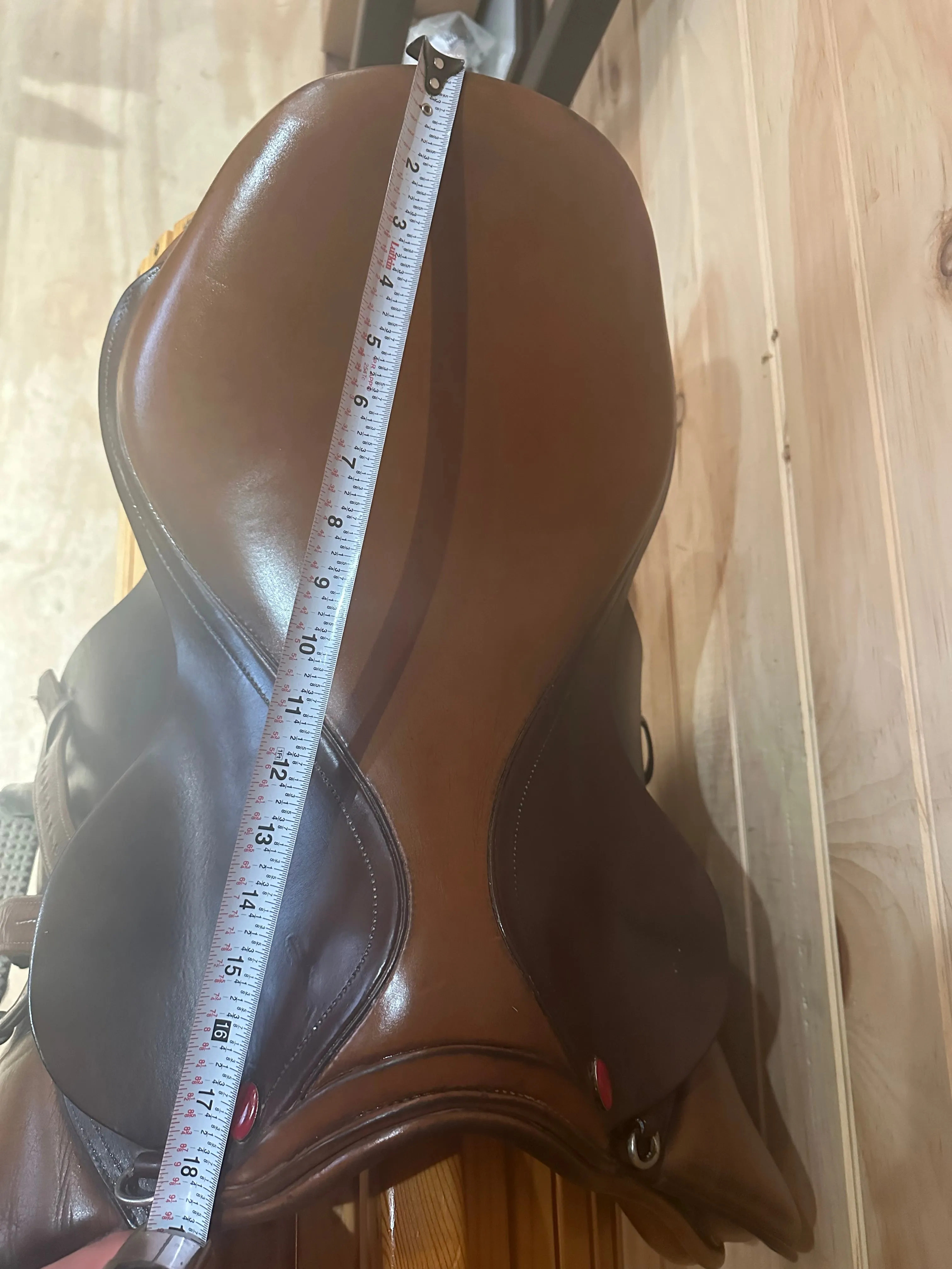 16.5” Duett Allegro2 Close Contact Jumping Saddle XW (36cm)