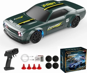 1/43 Mini RC Drift Car 2.4G Full-Proportional 4WD MetalChassis 15KM/H High Speed RC Racing Car Model with LED Lights and Barricade Barrels RTR (Green)