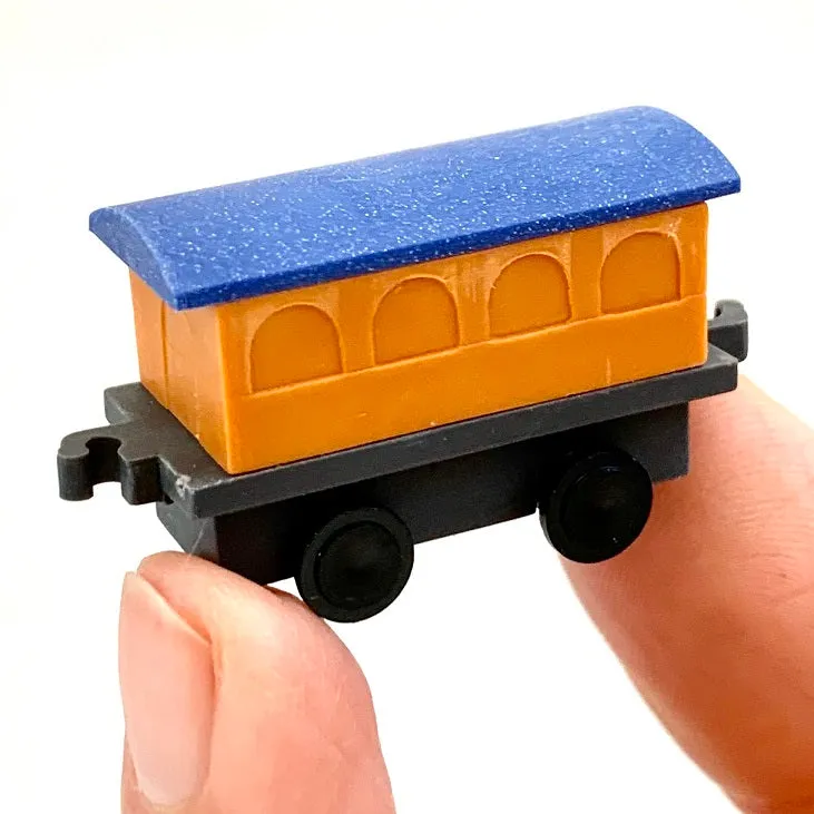 383231 IWAKO TRAIN ERASER CARD-SINGLE