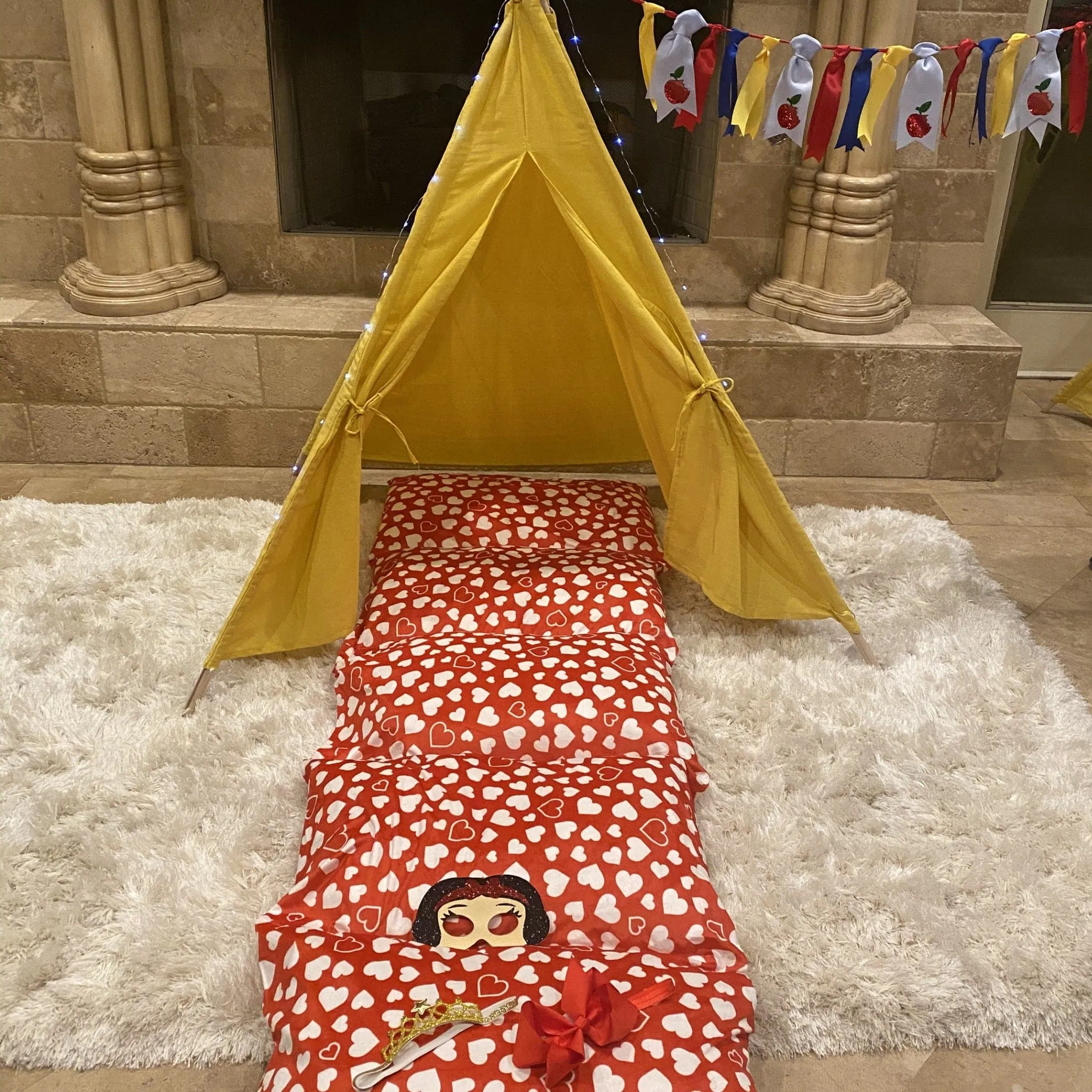 Apple Princess Teepee Tent Play Set
