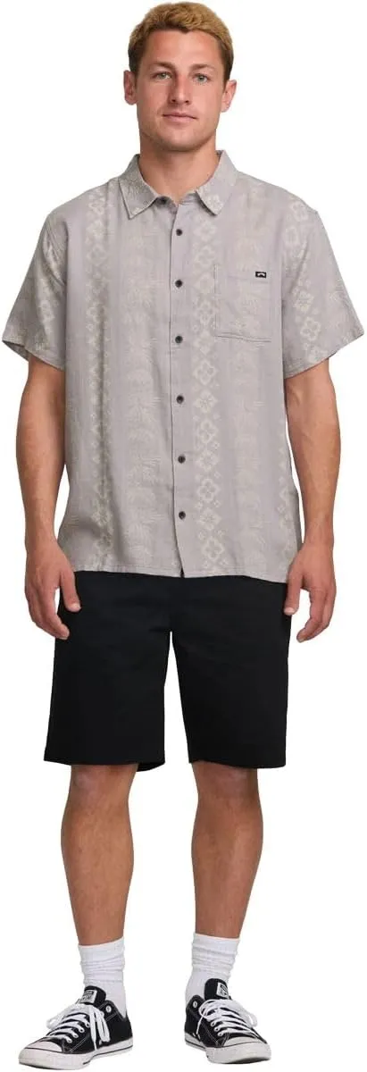 Billabong Men's Classic Sundays Woven Short Sleeve Shirt