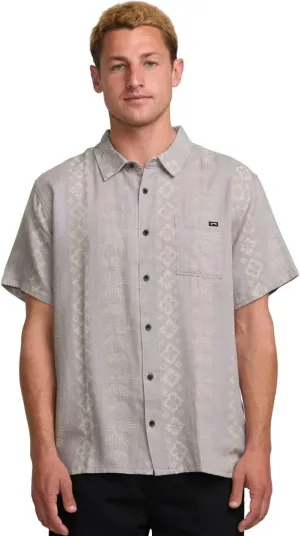 Billabong Men's Classic Sundays Woven Short Sleeve Shirt
