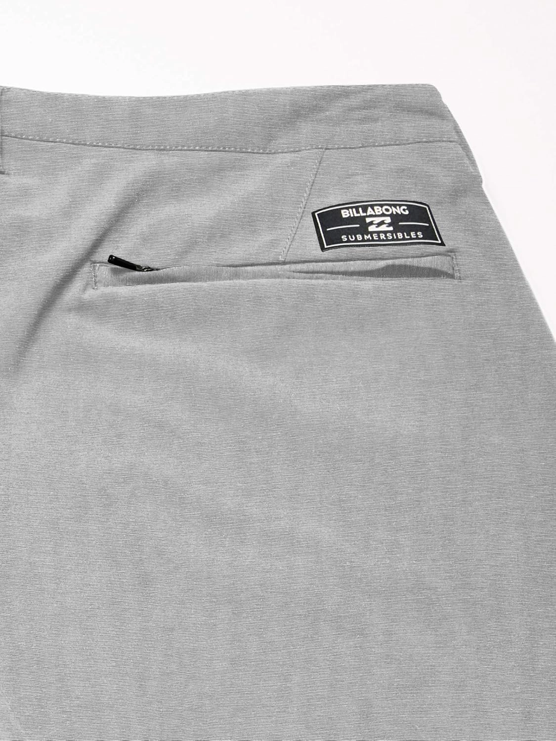 Billabong Men's Classic 4-Way Stretch Quick Dry Hybrid Short, 21 Inch Outseam