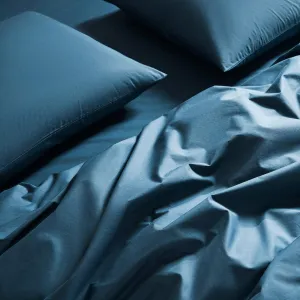 Brooklinen Luxury Sateen 4 Piece Queen Size Sheets Set in Abyss Blue - 100% Cotton Sateen Sheets - 1 Fitted Sheet, 1 Flat Sheet, 2 Pillowcases