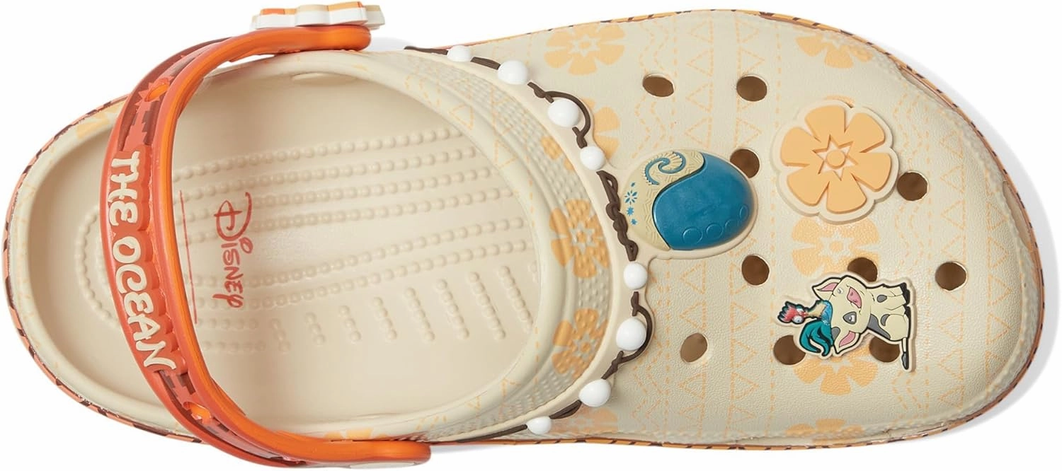 Crocs Unisex-Child Disney Moana Classic Clogs (Little Big Kid)