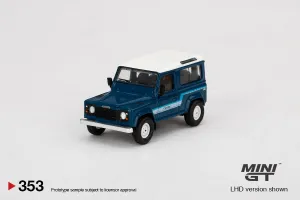 Land Rover Defender 90 County Wagon Stratos Blue - 1:64 | Mini GT