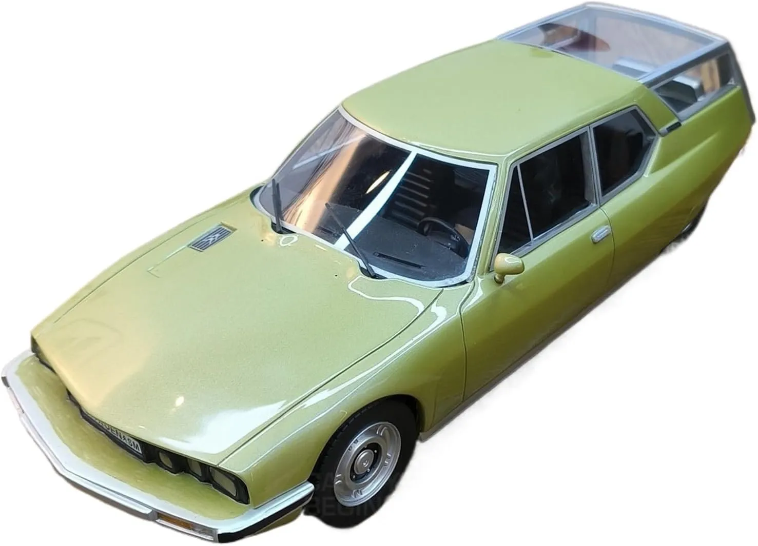Metal Car Model 1:18 for Citroën SM Shooting Brake 1972 Touring Car Model Collection Home Ornaments Die Cast Vehicles