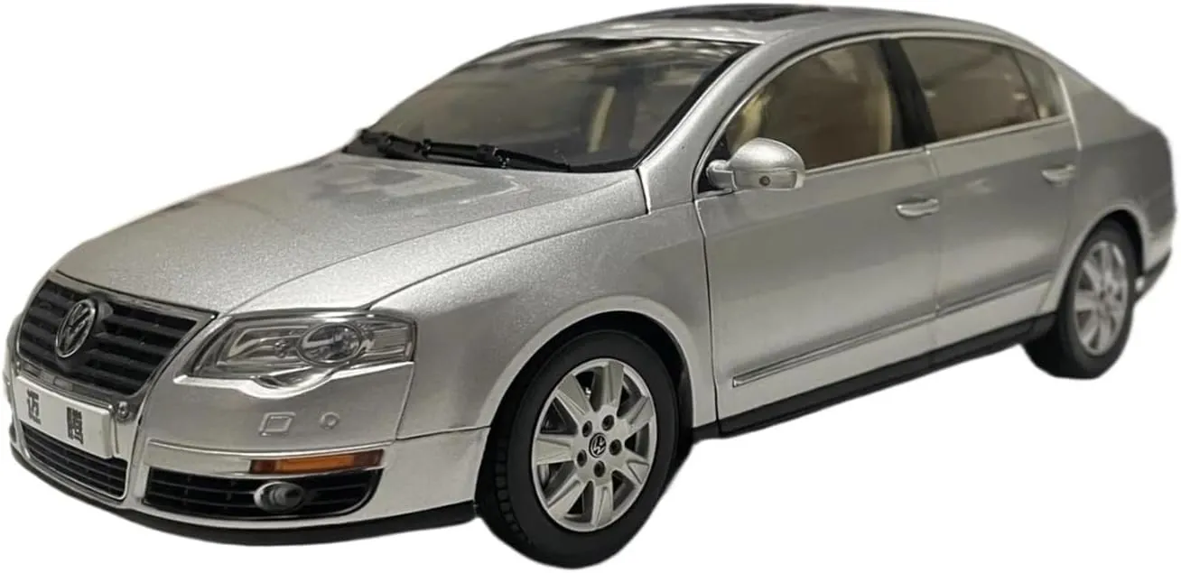 Metal Car Model 1:18 for Volkswagen MAGOTAN B6 2008 Simulation Car Model Die-cast Metal Classic Collection Die Cast Vehicles