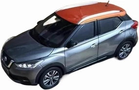 Metal Car Model 1:18 for Nissan Kicks 2017 Simulated Static Alloy Car Model Home Metal Ornaments Decoration Die Cast Vehicles