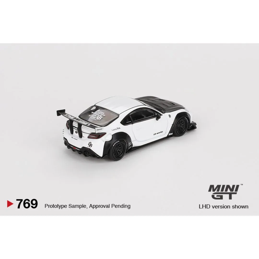 MINI GT #769: Toyota GR86 LB★Nation White