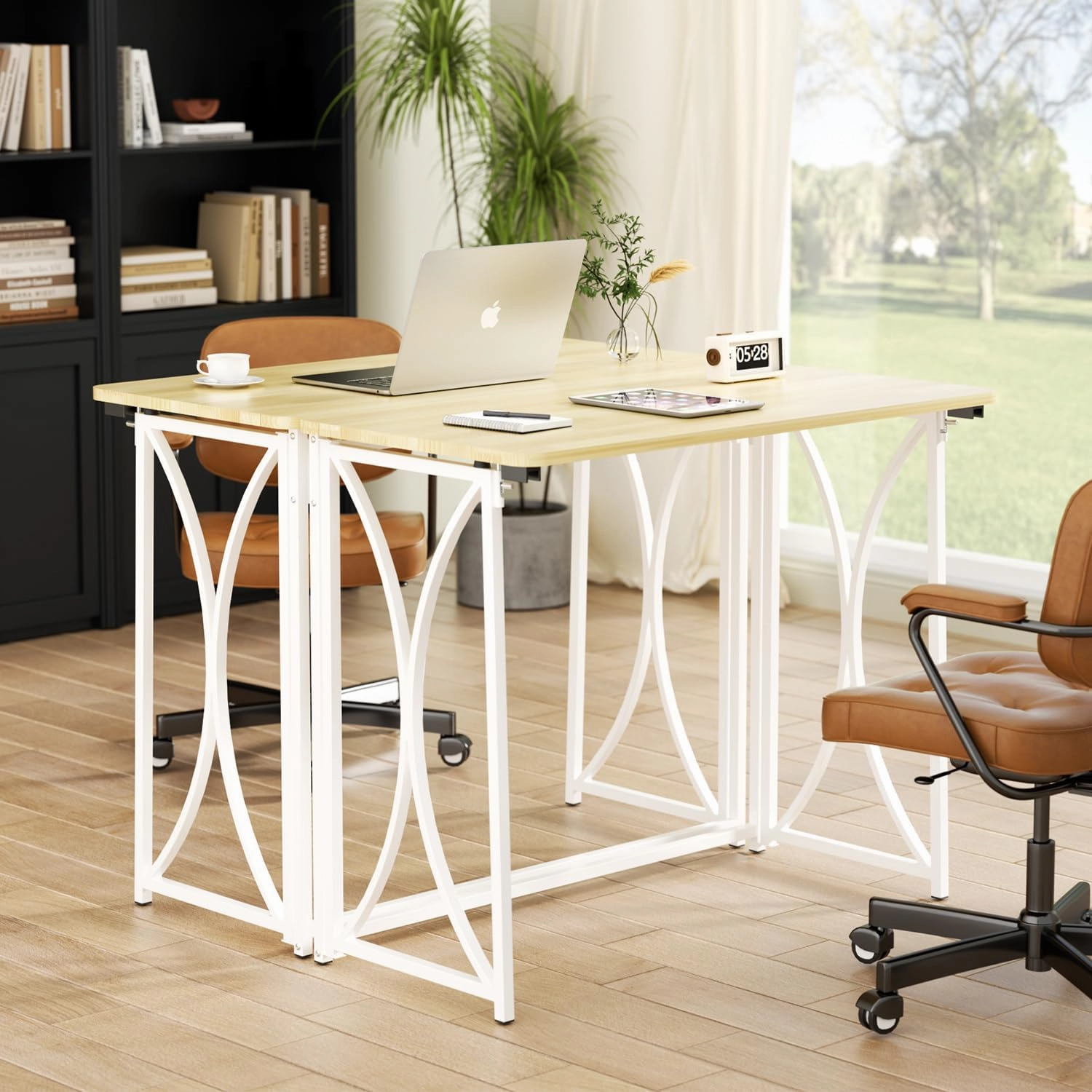 Mini Desk, 31.5" Small Desk for Bedroom, Foldable Desks for Small Spaces & Home Office, Easy Assembly, Beige Floor Patten