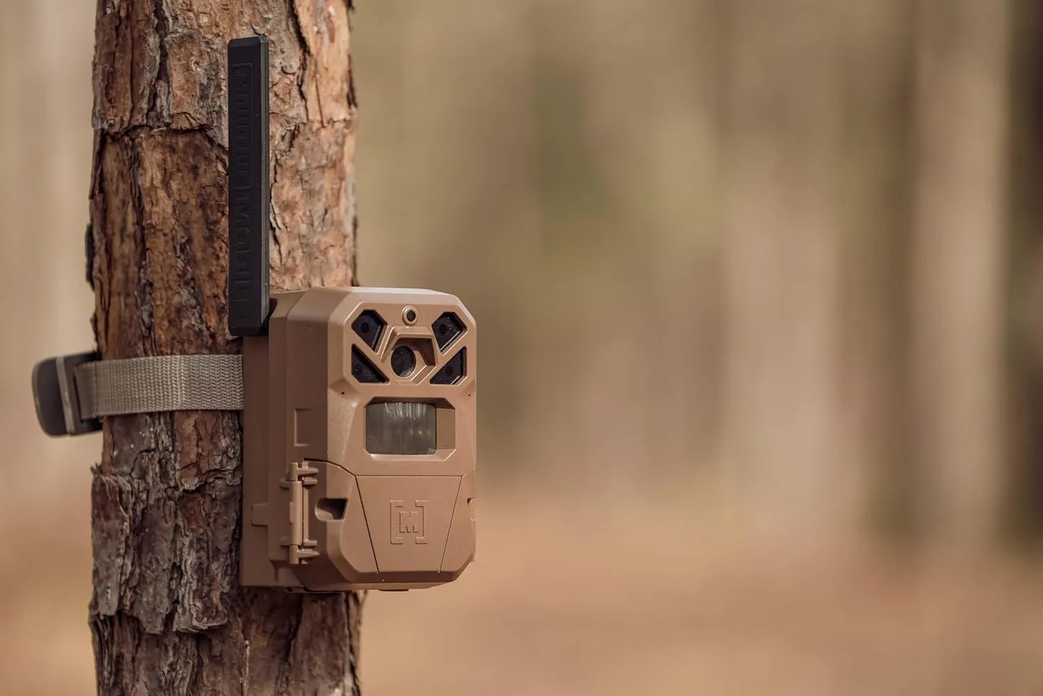 Moultrie Edge 2 Cellular Trail Camera - Auto Connect Nationwide 4G LTE - On Demand 36MP Photo - 1080P Video with HD Audio - 100 Ft Detection Range - Low Glow Flash