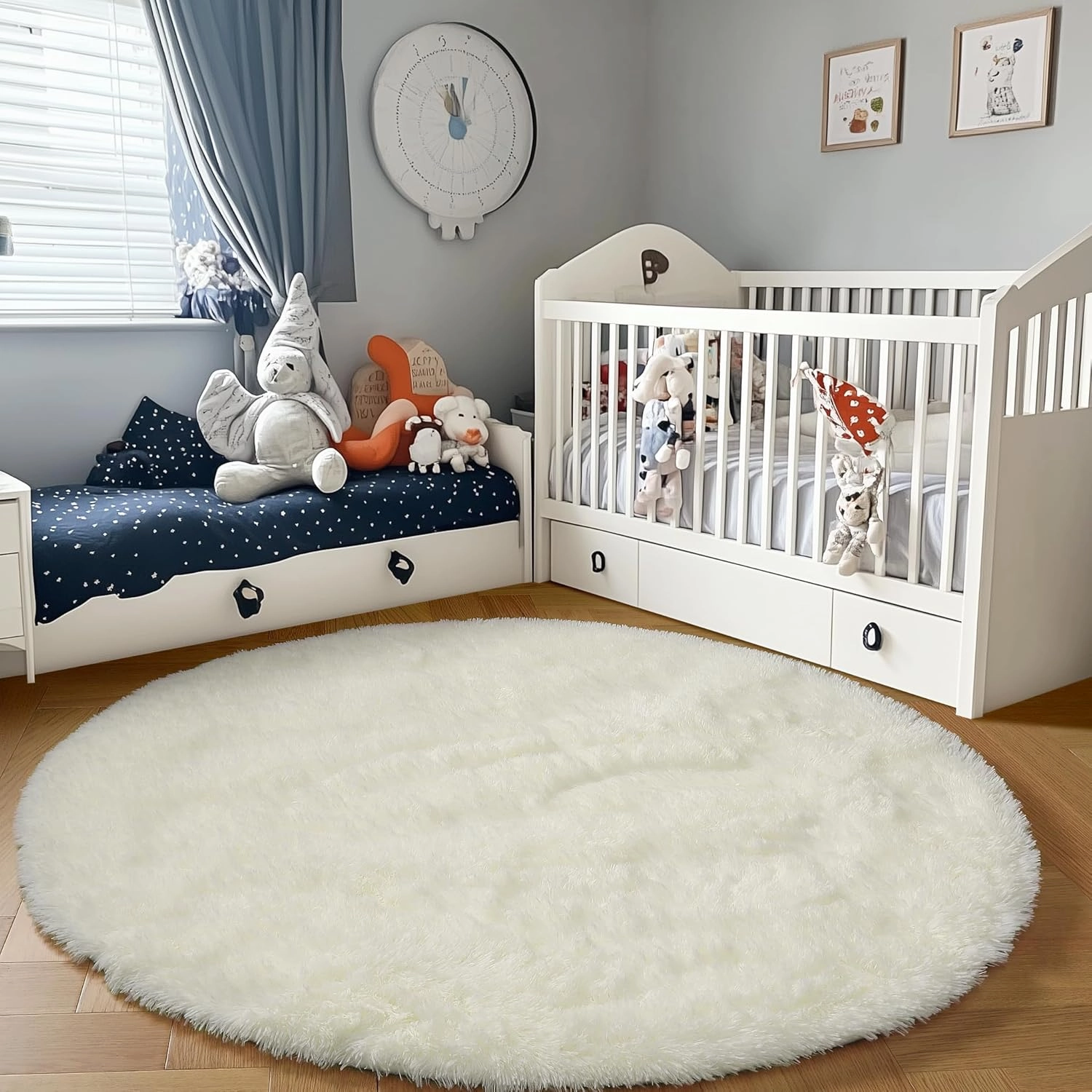 PAGISOFE Cream White Round Rugs 5Ft, Fluffy Shaggy Ivory Carpets, Rugs for Girls Boys Baby Kids Bedroom, Indoor Furry Comfy Teepee Mats, Circular Rug for Reading Area Nursery Room Decor Aesthetic