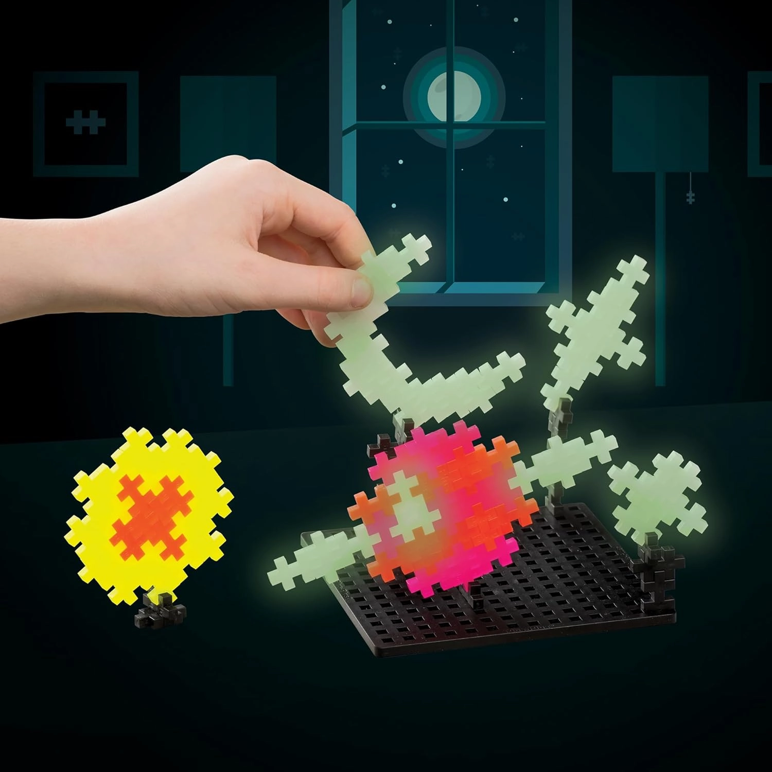 PLUS PLUS Learn to Build Set, Interlocking Mini Building Blocks, 3D Puzzle Construction Stem Toy for Kids - Glow in The Dark Mix, 400 Pieces