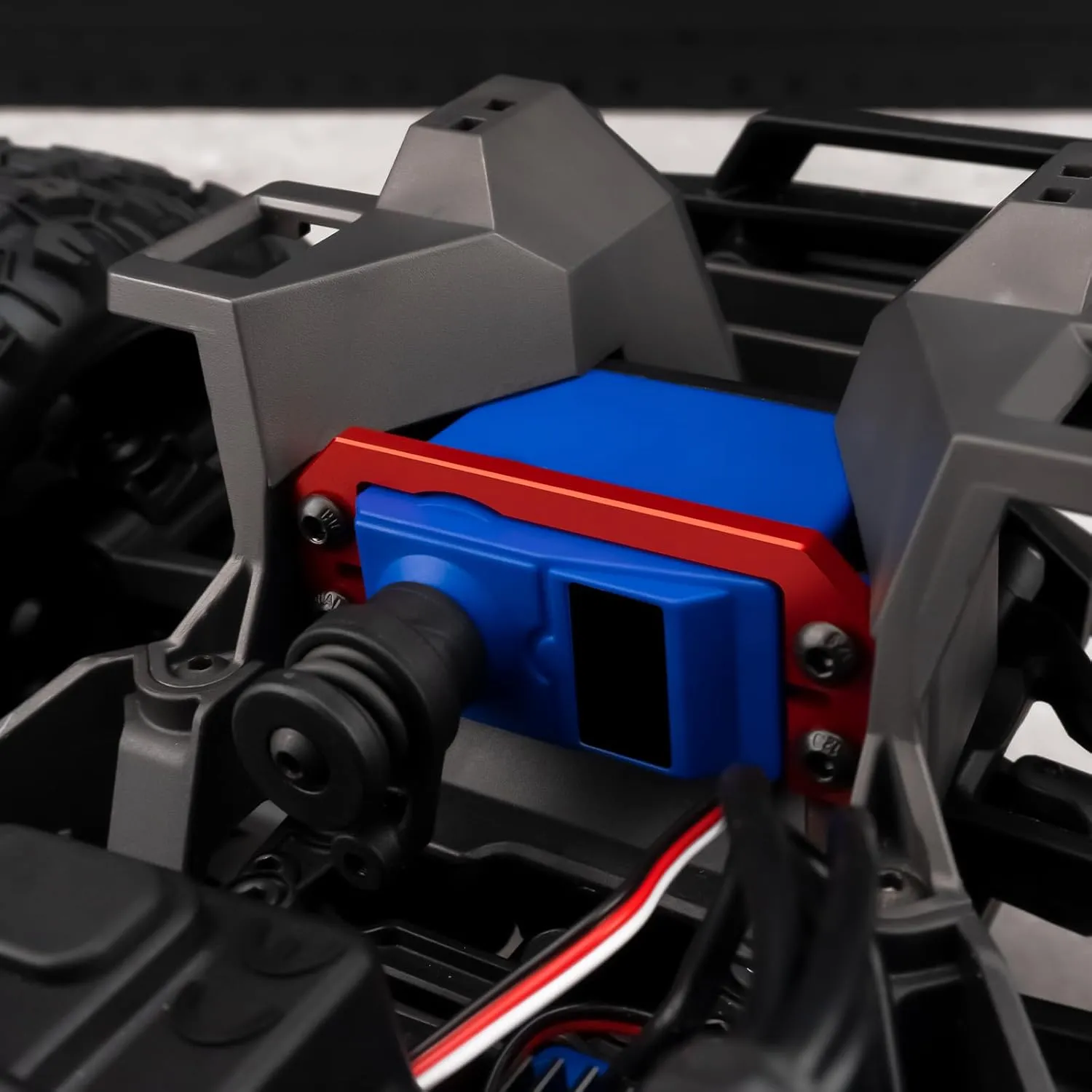 RC Aluminum Steering Servo Mount Fixed Holder Bracket for Tra-xxas Mini Maxx 2S 1/16 RC Car Upgrades Parts (Red)