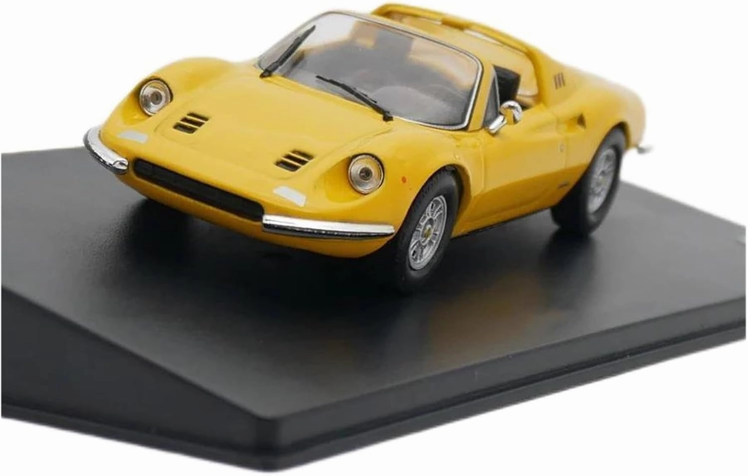 Resin Car Vehicle Model Fit for Dino 246 1972 1 43 Supercars Diecast Model Classics Nostalgia Adult Collection Toys Souvenir Festive Deluxe Gift