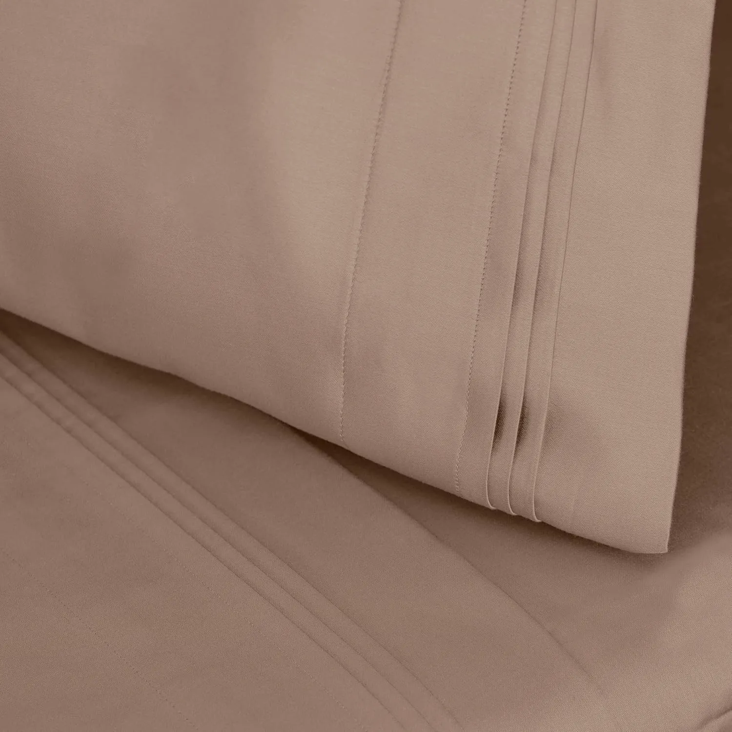 Superior Egyptian Cotton 4 Piece Sheet Set, Luxury 1500 Thread Count, Modern Design, Sustainable Sheets, Ultra-Soft Basics, Solid, Deep Pocket Fitted Sheet, Flat Sheet, Pillowcases, Queen, Taupe