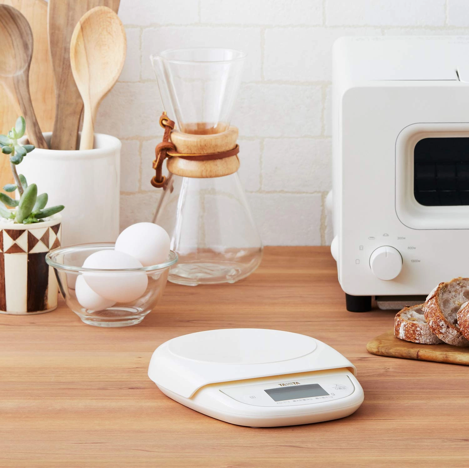 Tanita KD-313 IV Cooking Scale, Kitchen Scale, Cooking, Made in Japan, Digital, 6.6 lbs (3 kg), 0.4 oz (1 g) Unit, Ivory