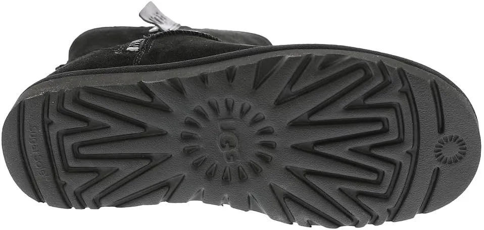 UGG Women's Classic Mini Bailey Zip Boot