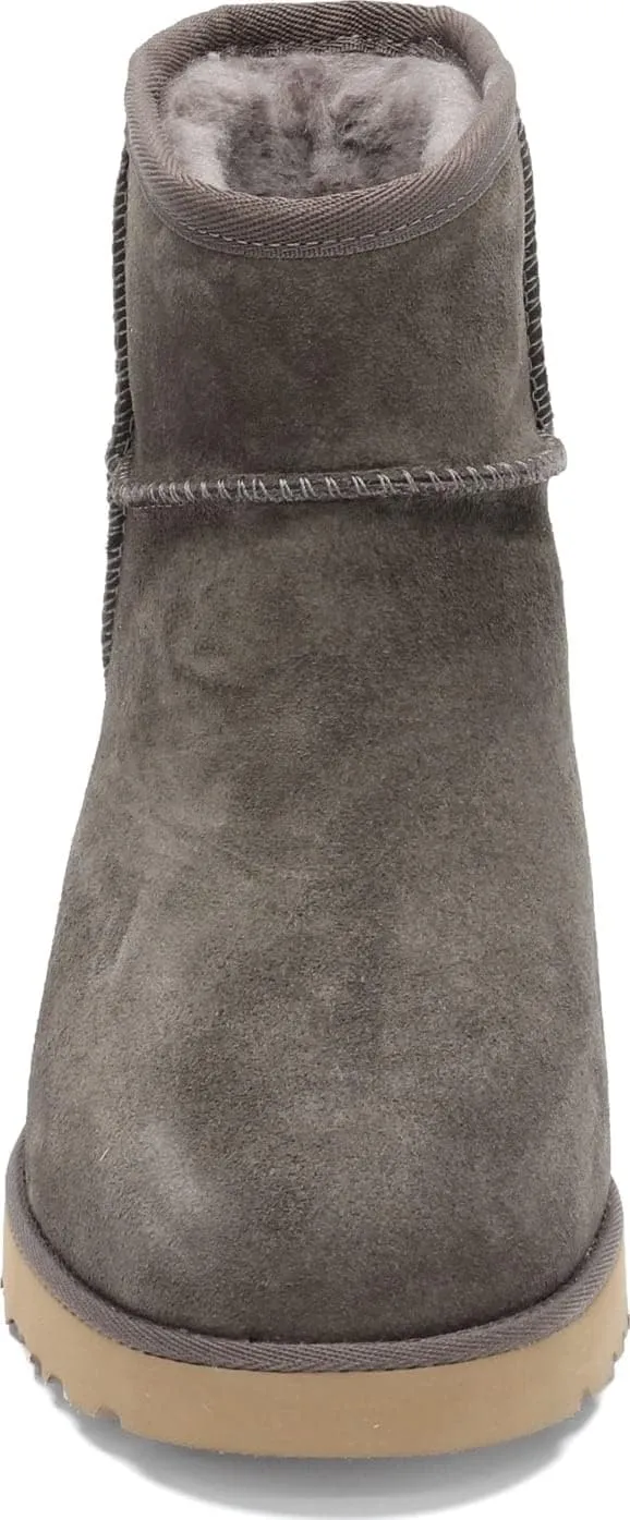 UGG Women's Classic Mini Boot