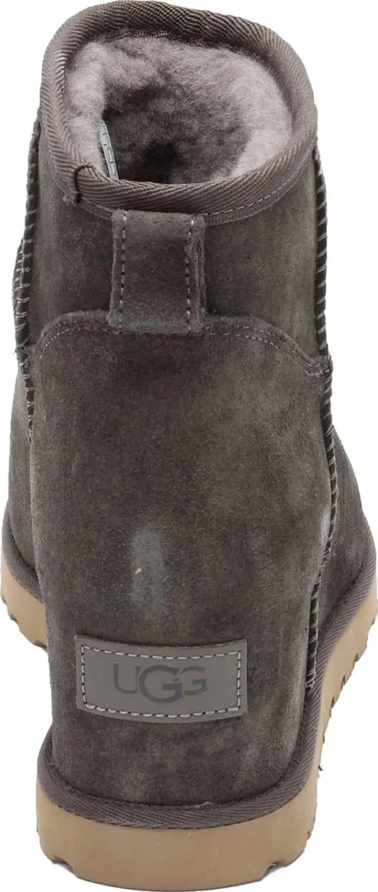 UGG Women's Classic Mini Boot