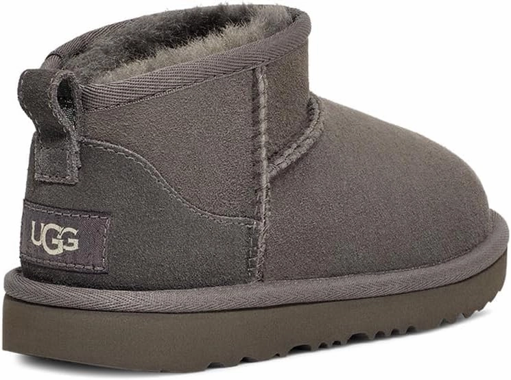 UGG Unisex-Child Classic Ultra Mini Fashion Boot