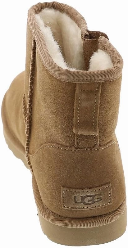 UGG Women's Classic Mini Bailey Zip Boot