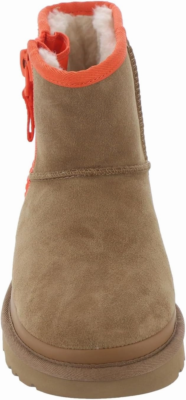 UGG Women's Classic Mini Zipper Tape Logo Boot