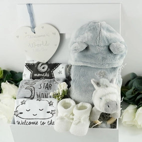 Welcome To The World Milestone Baby Set, Neutral Baby Gift Hamper With Eco Friendly Zebra  Rattle, Baby Shower Gift
